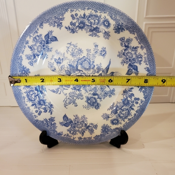 Royal Stafford Blue and White Earthenware Plate - Picture 6 of 6